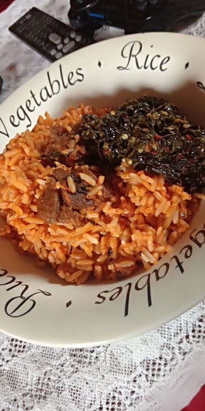 2 Tinks Bar & Restaurant restaurant exterior and interior view