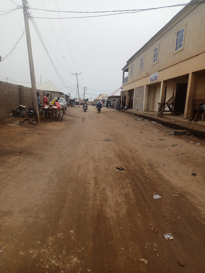 7th market restaurant exterior and interior view