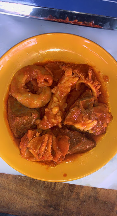 Amala spot restaurant near Ówàmbẹ Kitchen