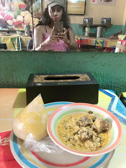 Apple Restaurant restaurant exterior and interior view