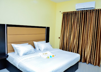 Bumat Hotels restaurant exterior and interior view