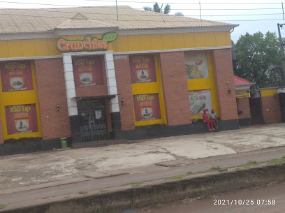 Crunchies Fast Food restaurant exterior and interior view
