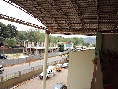 D Roof Top, Enugu. restaurant exterior and interior view