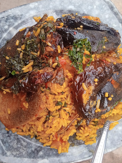 De-GREATPOPE FOOD RESTAURANT restaurant exterior and interior view