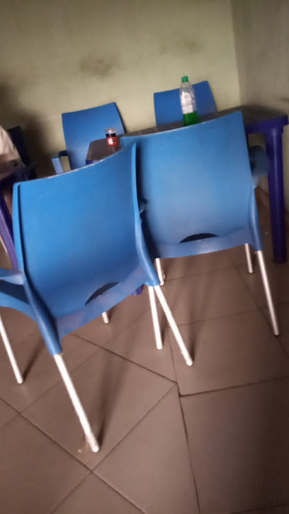 De Nice Restaurant restaurant exterior and interior view