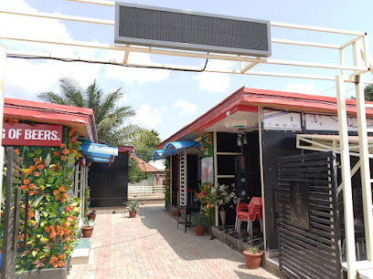 De Oja-Piano Lounge restaurant exterior and interior view