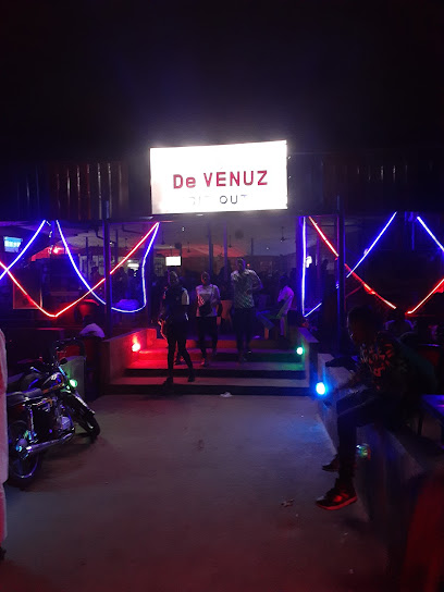 De Venuz Sit-out restaurant exterior and interior view