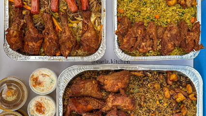 Earlz Kitchen restaurant exterior and interior view