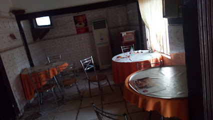 El Bright restaurant exterior and interior view