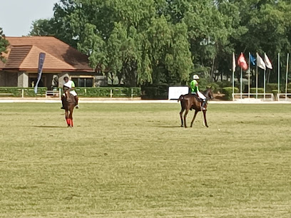 Fifth chukkers restaurant exterior and interior view