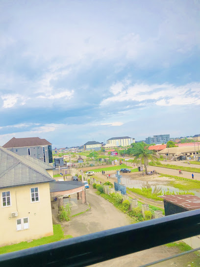 Fox Bar & Grill restaurant exterior and interior view