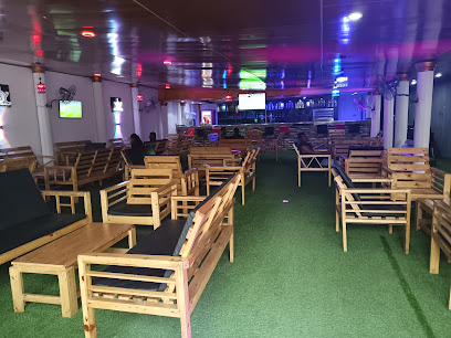 Golden Forks Kitchen restaurant exterior and interior view