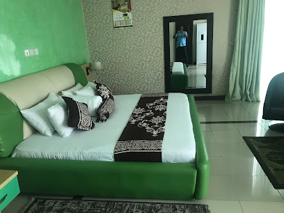 Hotel Seventeen Chinese Restaurant restaurant exterior and interior view