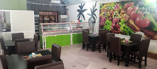 Kace's kitchen restaurant restaurant exterior and interior view