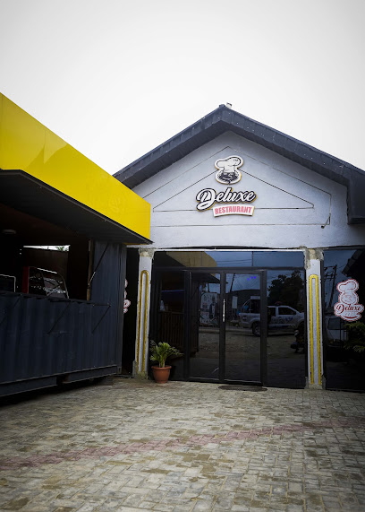 La deluxe eatery restaurant exterior and interior view