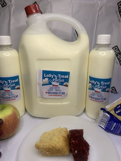 Lolly's Treat restaurant exterior and interior view