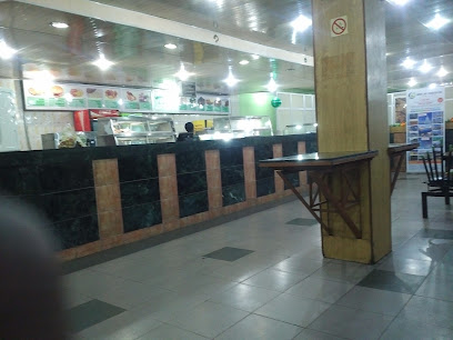 Macbite restaurant exterior and interior view