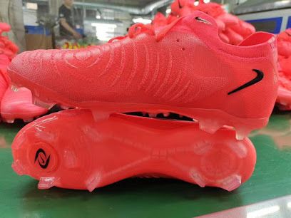 Mama Egbe Restaurant & Bar restaurant exterior and interior view