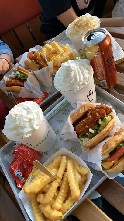 Mama eze restaurant restaurant exterior and interior view