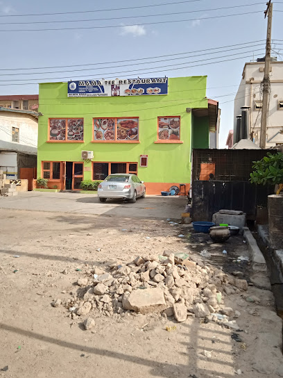 Mama Tee Resturant restaurant exterior and interior view