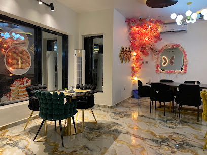 PARIS CAFE AND RESTAURANT restaurant near Mercury Relaxation Centre