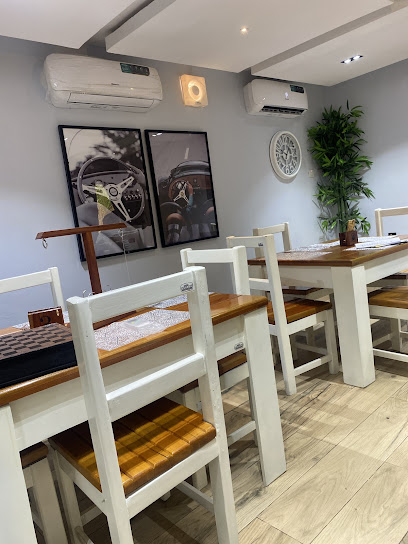 Peppersoup Monster restaurant exterior and interior view