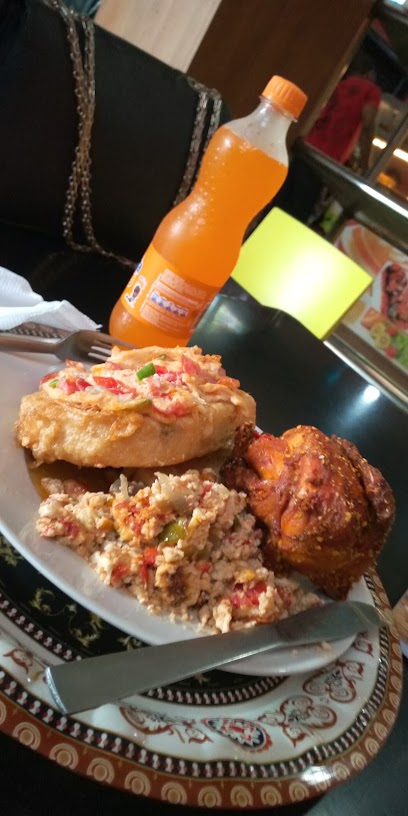 Romeo Fast Food restaurant exterior and interior view