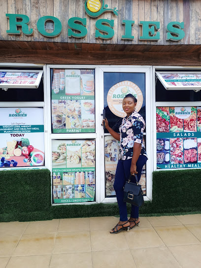 Rossies Health Kitchen restaurant exterior and interior view