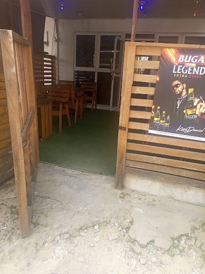 Royal Restaurant and Bar restaurant exterior and interior view