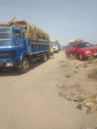 Silva Joint restaurant exterior and interior view
