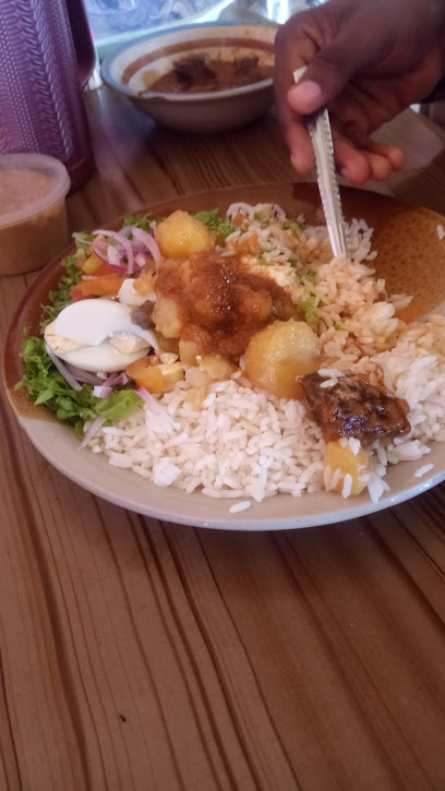 Sokoto Clinic Restaurant restaurant exterior and interior view