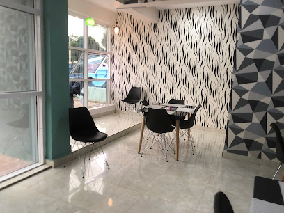 Suavis restaurant exterior and interior view