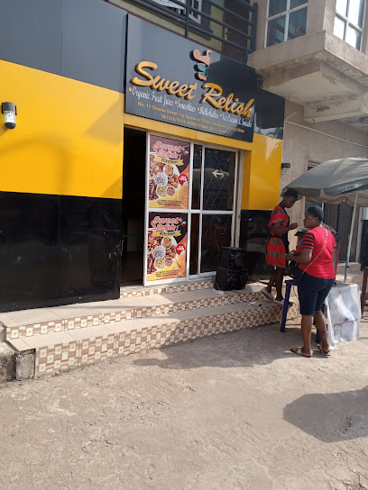 Sweet Relish Juice Bar restaurant exterior and interior view