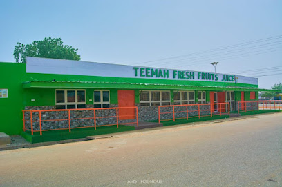 TEEMAH FRESH FRUIT JUICE restaurant exterior and interior view