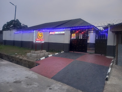 Tummytreet Restaurant & Lounge