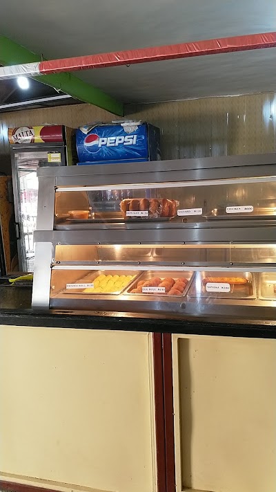 Twinkles Restaurant And Fast Foods restaurant exterior and interior view