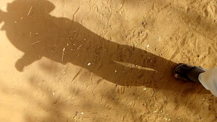 Walis Restuarant restaurant exterior and interior view