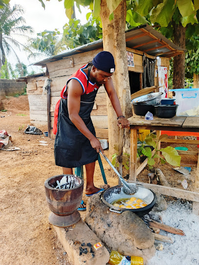 WONDER'S KITCHEN restaurant exterior and interior view