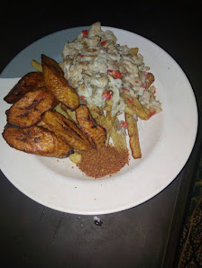 Yan Doto restaurant exterior and interior view