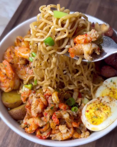 ZARAH FOOD AND GRILLS restaurant exterior and interior view